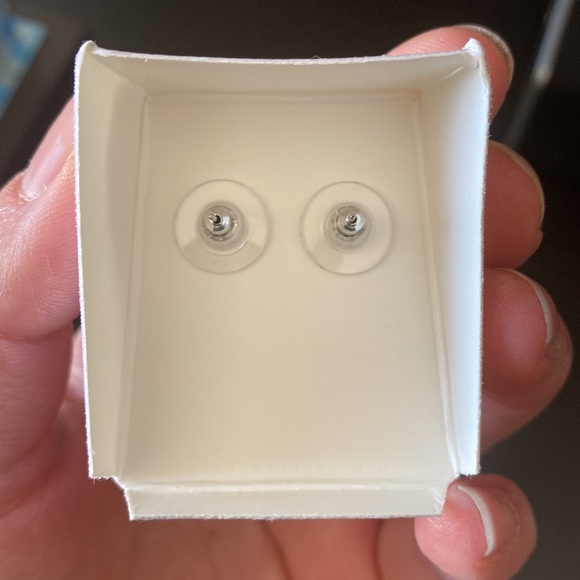 Dragonfly earrings - Picture 3 of 4